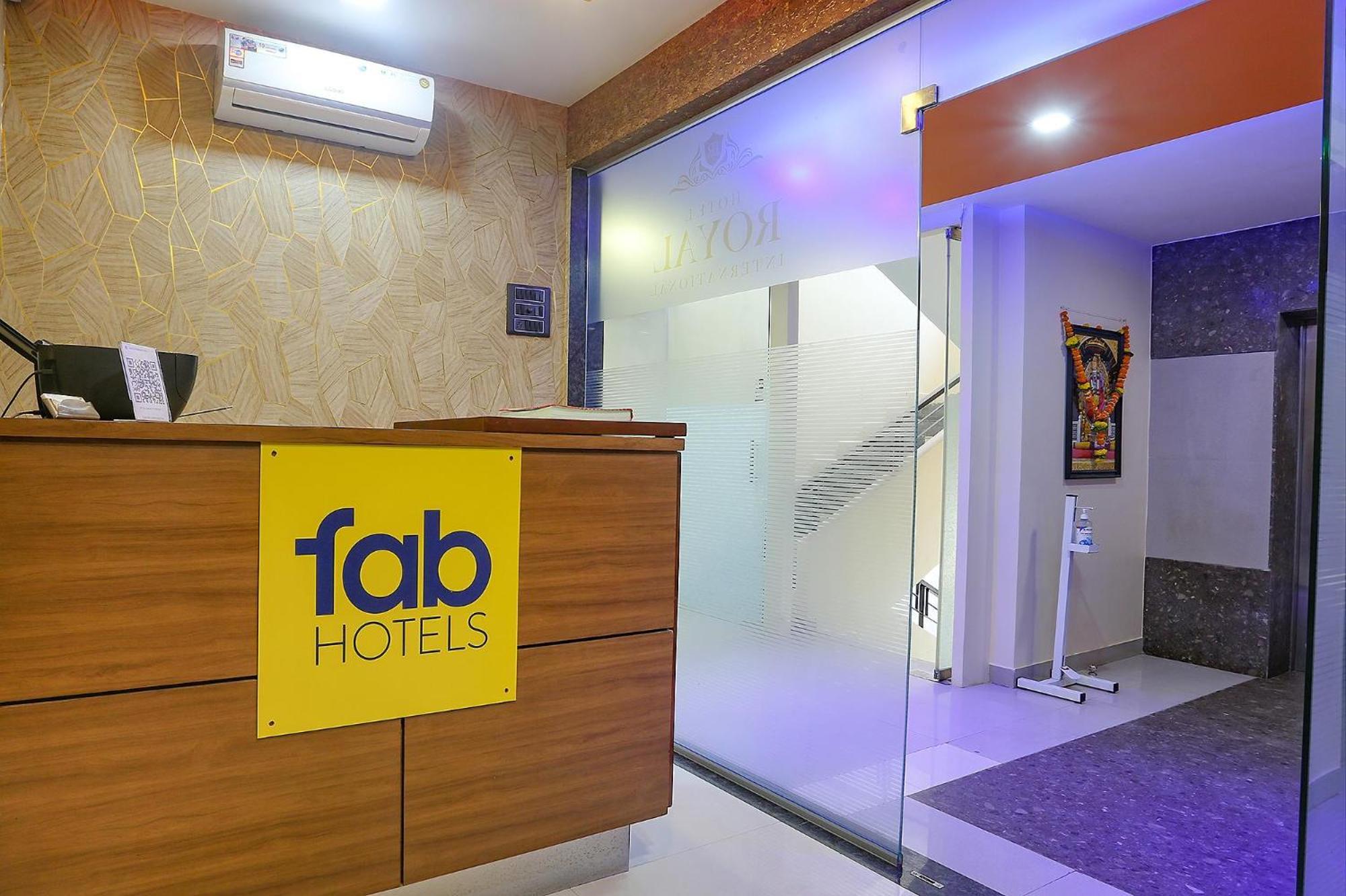 Fabhotel Royal International - Nr Mumbai International Airport Exteriör bild